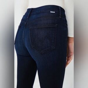 Mother The Mid Rise Dazzler Ankle now or never size 26 dark wash stretching